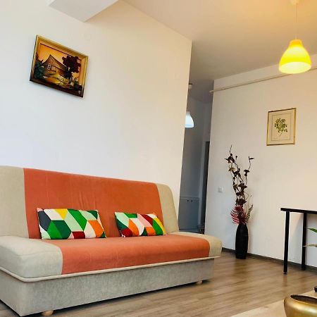 Renting Solutions Palas Iasi Exterior photo